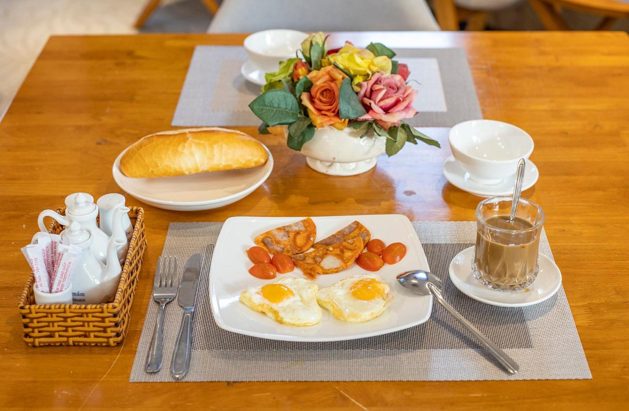 Pham Gia Villa & Hotel Dalat Eksteriør bilde